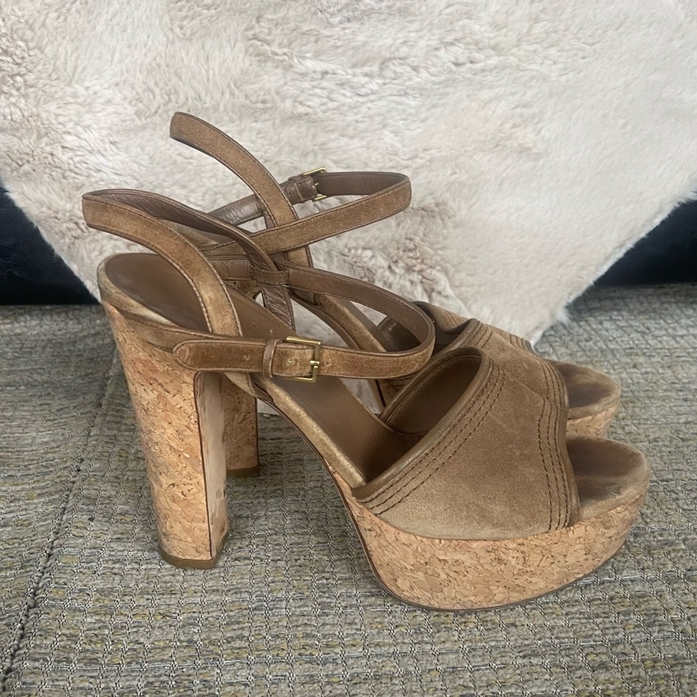 Gucci Platform 70’s Style Suede Platform Sandals - Picture 7 of 13